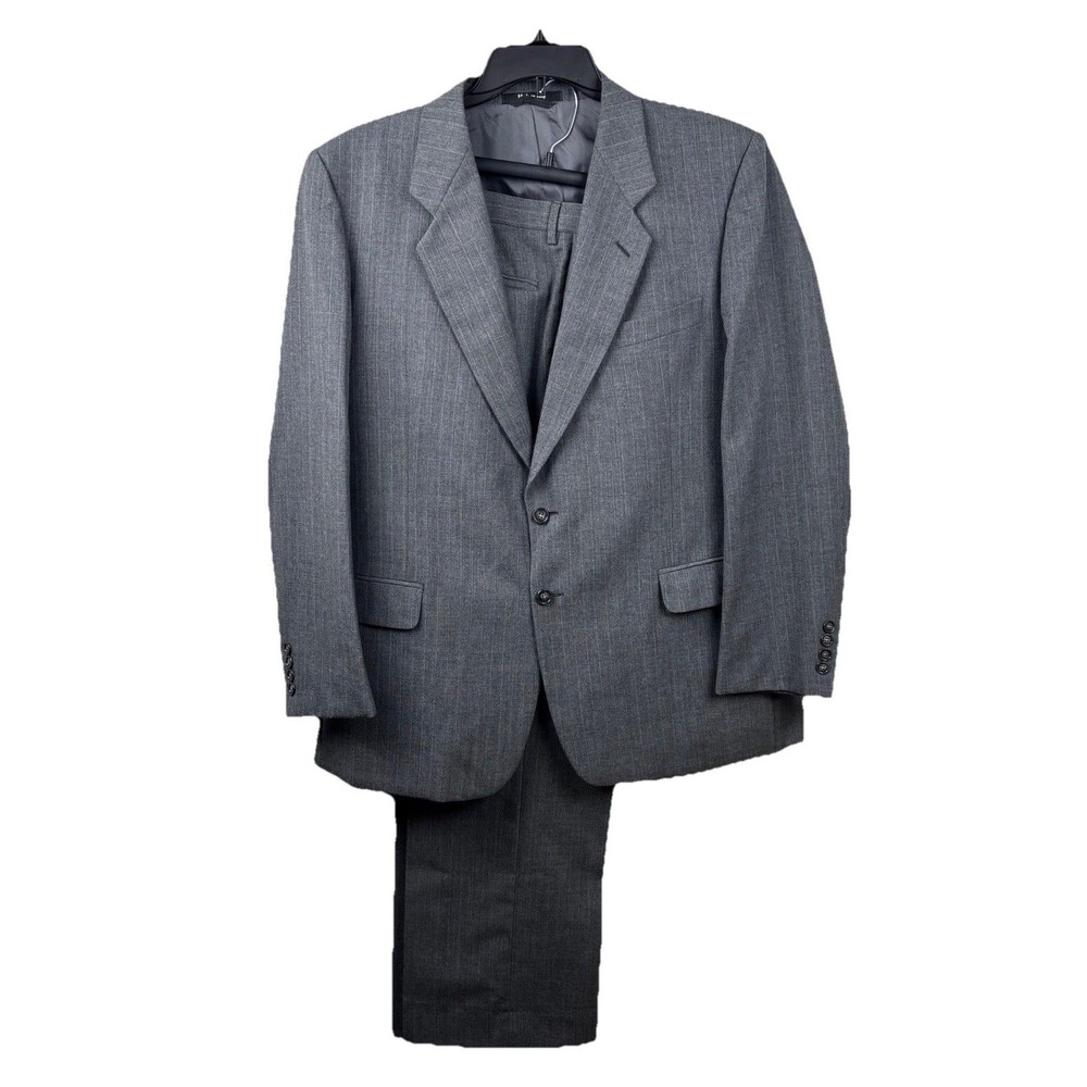Vittorio Rex Grey/Gray Striped Suit. Coat 44R. Pants 38x30. Made In Italy. Nice